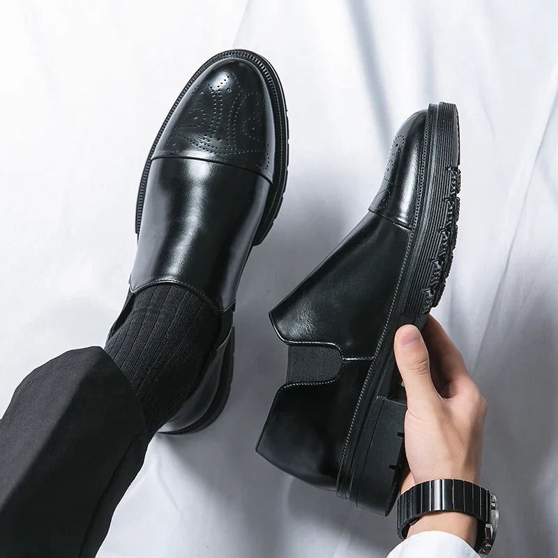 Zapatos de cuero negro auténtico