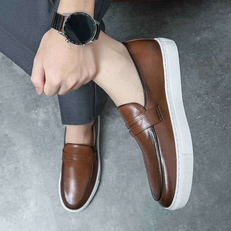 Zapatos de cuero auténtico Reyes