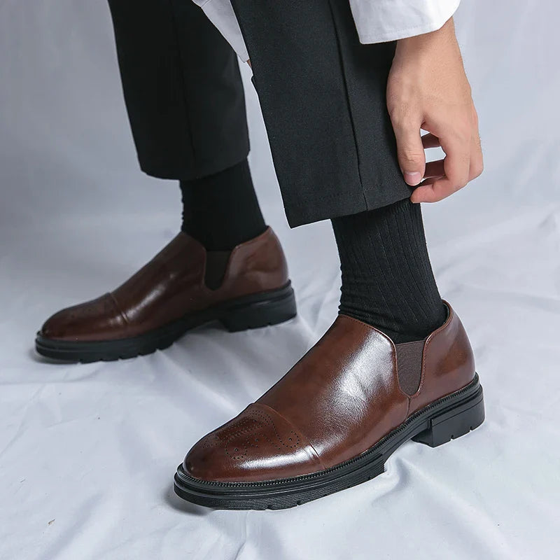 Zapatos de cuero negro auténtico