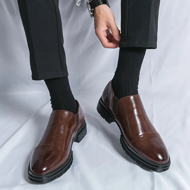 Zapatos de cuero negro auténtico