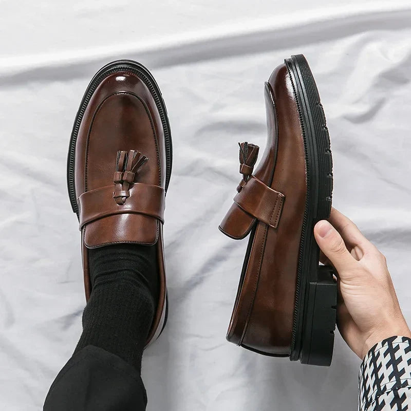 Zapatos de cuero genuino Cruz